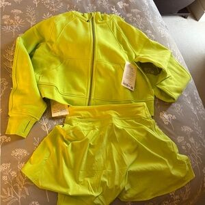 Lululemon Scuba Set in Sour Grape